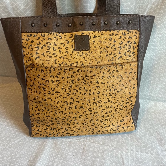 Rafter T Ranch Co. Hair on Hide Large Tote - Picture 2 of 12